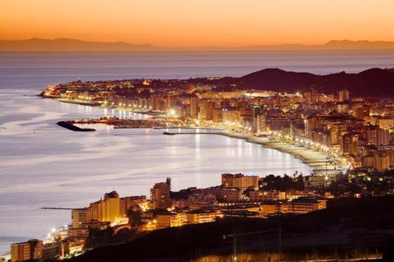 Apartamento Playa Maria II Con Parking フエンヒロラ エクステリア 写真